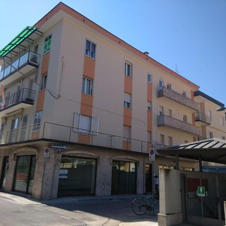 Buonarroti Apartment Grado Luaran gambar