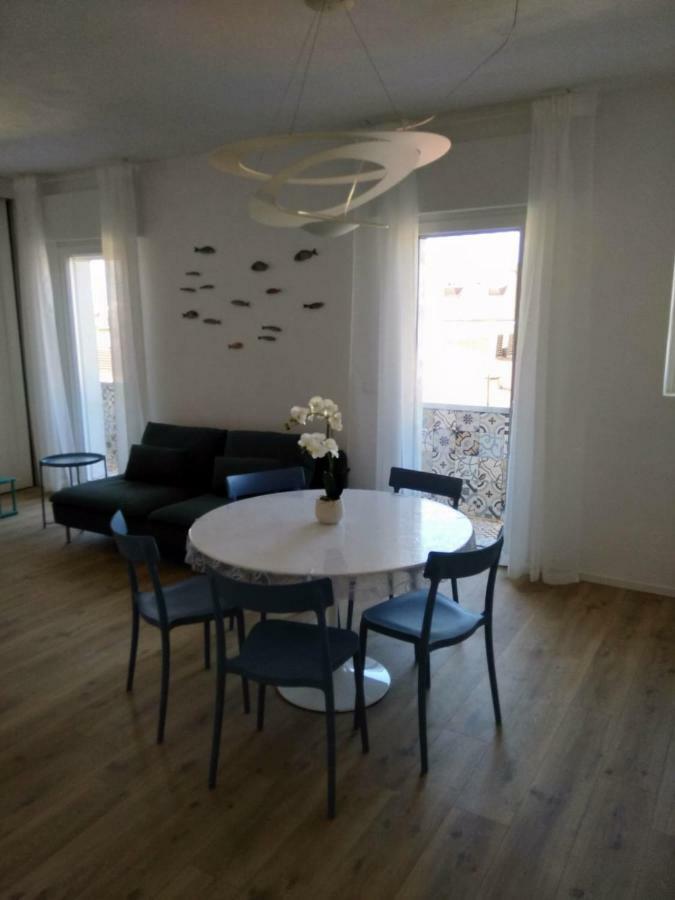 Buonarroti Apartment Grado Luaran gambar