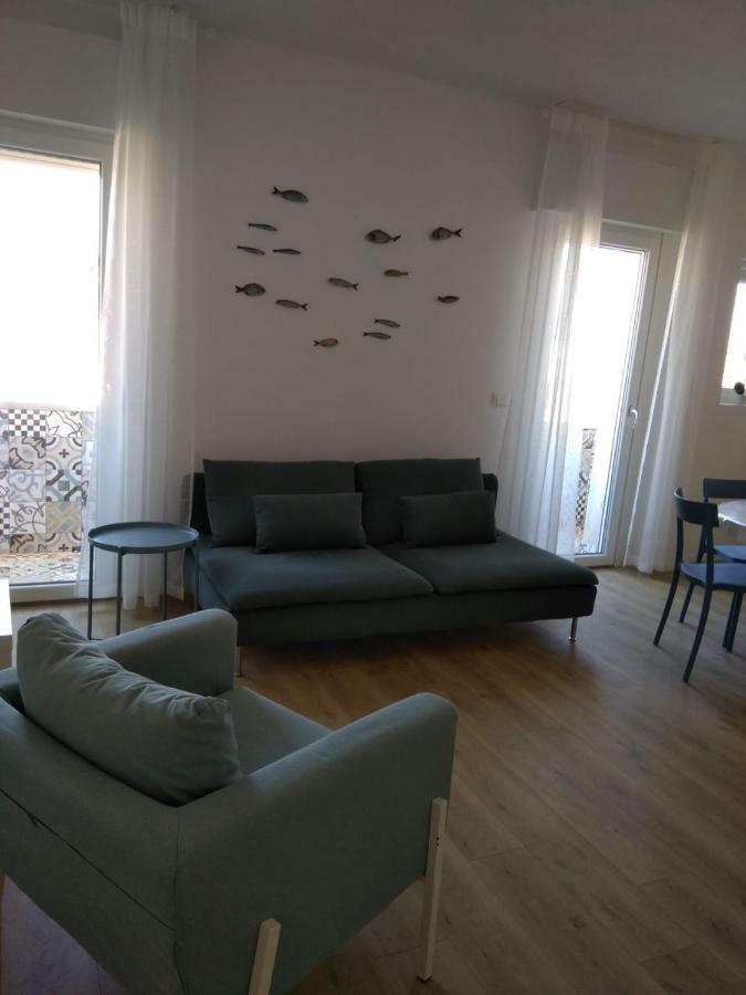 Buonarroti Apartment Grado Luaran gambar